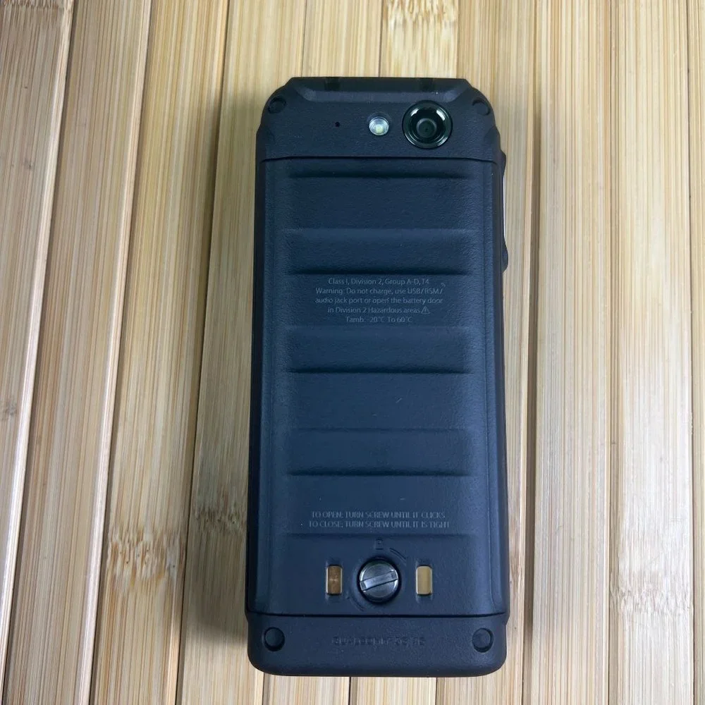 Kyocera Dura TR (Sprint) Cell Phone Heavy Duty Built Tough With Box